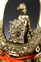Large Japanese Samurai Kabuto Helmet: Metal Display Decor