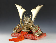 Vintage Massive Japanese Samurai Helmet -Great Dragon Kabuto- with a cushion Shogun Yasuke