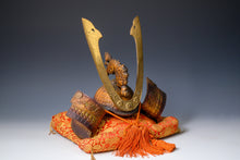 Japanese Old Vintage Samurai Middle Size Helmet -Dragon Kabuto- with a cushion