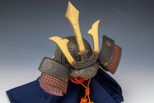 Old Vintage Japanese Samurai Helmet -Kusunoki Masashige Kabuto- middle size