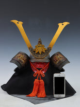 Japanese Samurai Helmet -Leo Deco Yoshitsune Kabuto- middle size