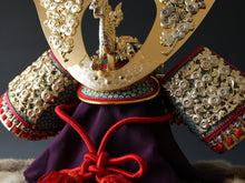 Samurai Helmet -A Replica of National Treasure Style- with a Black Scared Box 龍玉