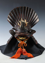 Massive Japanese Samurai Helmet -Itara shellfish- Super Rare Product