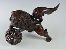 Old Japanese Legendary Leo Small Bronze Figure Good Atmosphere Komainu Tsushima