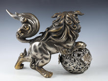 Japanese Legendary Leo Massive Bronze Figure Nice Atmosphere Tsushima 8Kg