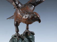 Japanese Bronze Hawk -Room Guardian Sculpture- Great Takaoka Product