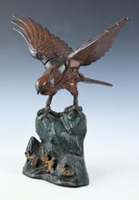 Japanese Bronze Hawk -Room Guardian Sculpture- Great Takaoka Product