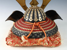 Japanese Beautiful Samurai Helmet  -Kusunoki Masashige Kabuto- with a cushion