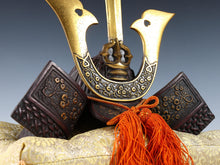 Great Samurai Helmet -Rare Form Kusunoki Masashige Helmet- Middle Size
