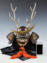 Japanese Samurai Helmet - Shikanosuke Kabuto with Niō Guardian Decoration - Rare Showa Display Piece